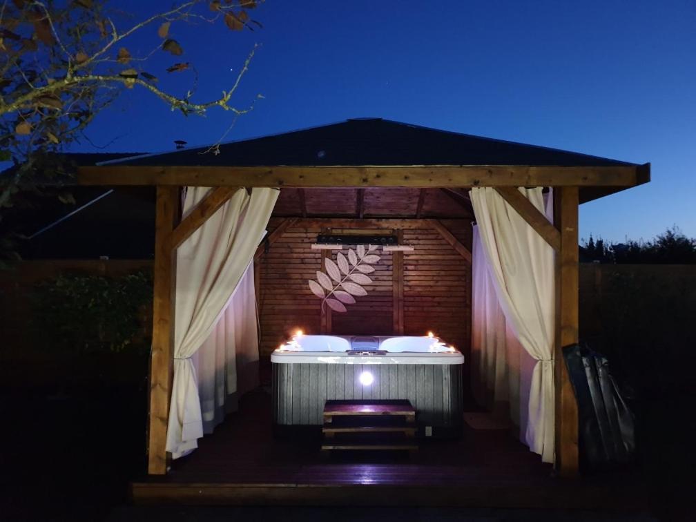Bed and Breakfast La Chaumiere Saint-Martin-Saint-Firmin Экстерьер фото